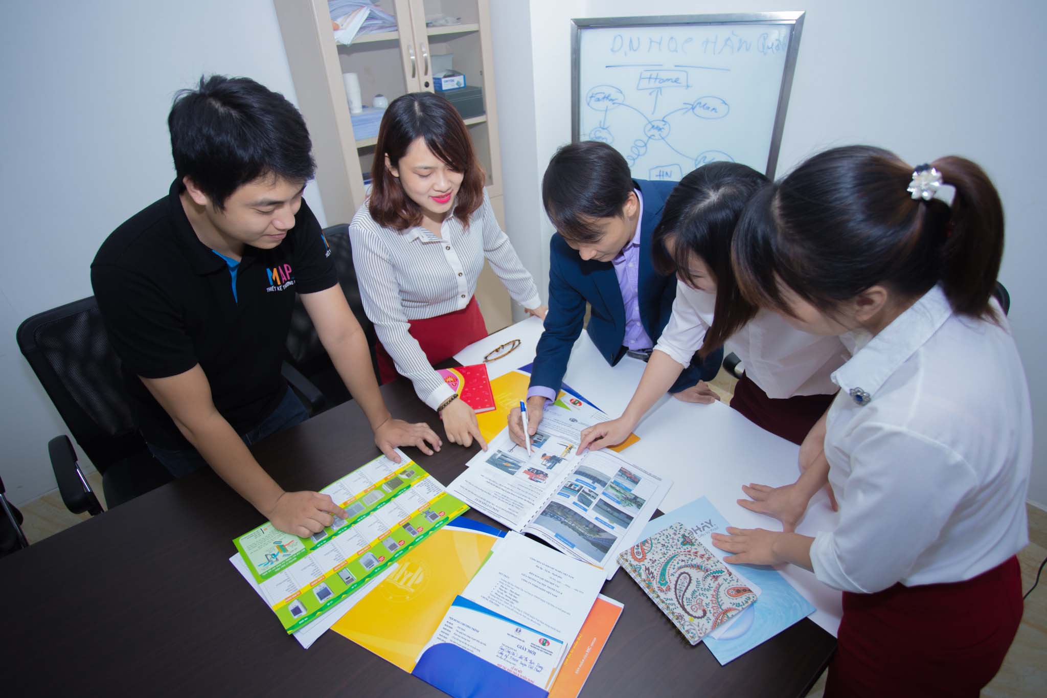 Nắm rõ được mô tả công việc của nhân viên phát triển thương hiệu giúp quá trình ứng tuyển của người lao động đạt kết quả cao