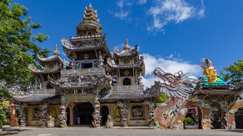 30 điểm du lịch không thể bỏ lỡ khi đến Việt Nam